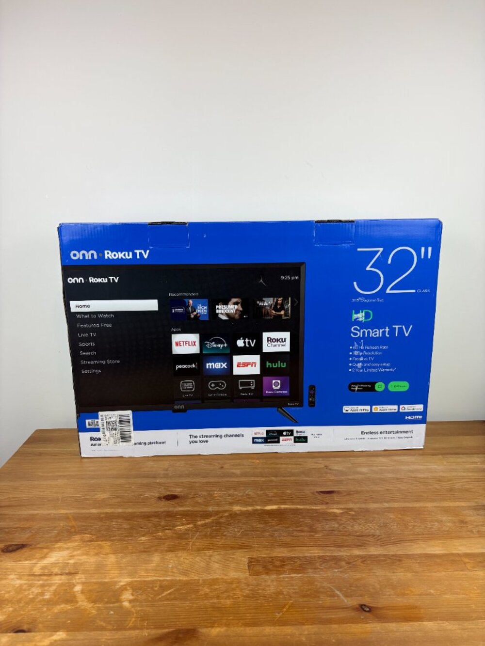 Onn 32" Roku TV Smart LED 720P HD TV New